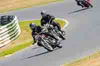 Vintage-motorcycle-club;eventdigitalimages;mallory-park;mallory-park-trackday-photographs;no-limits-trackdays;peter-wileman-photography;trackday-digital-images;trackday-photos;vmcc-festival-1000-bikes-photographs